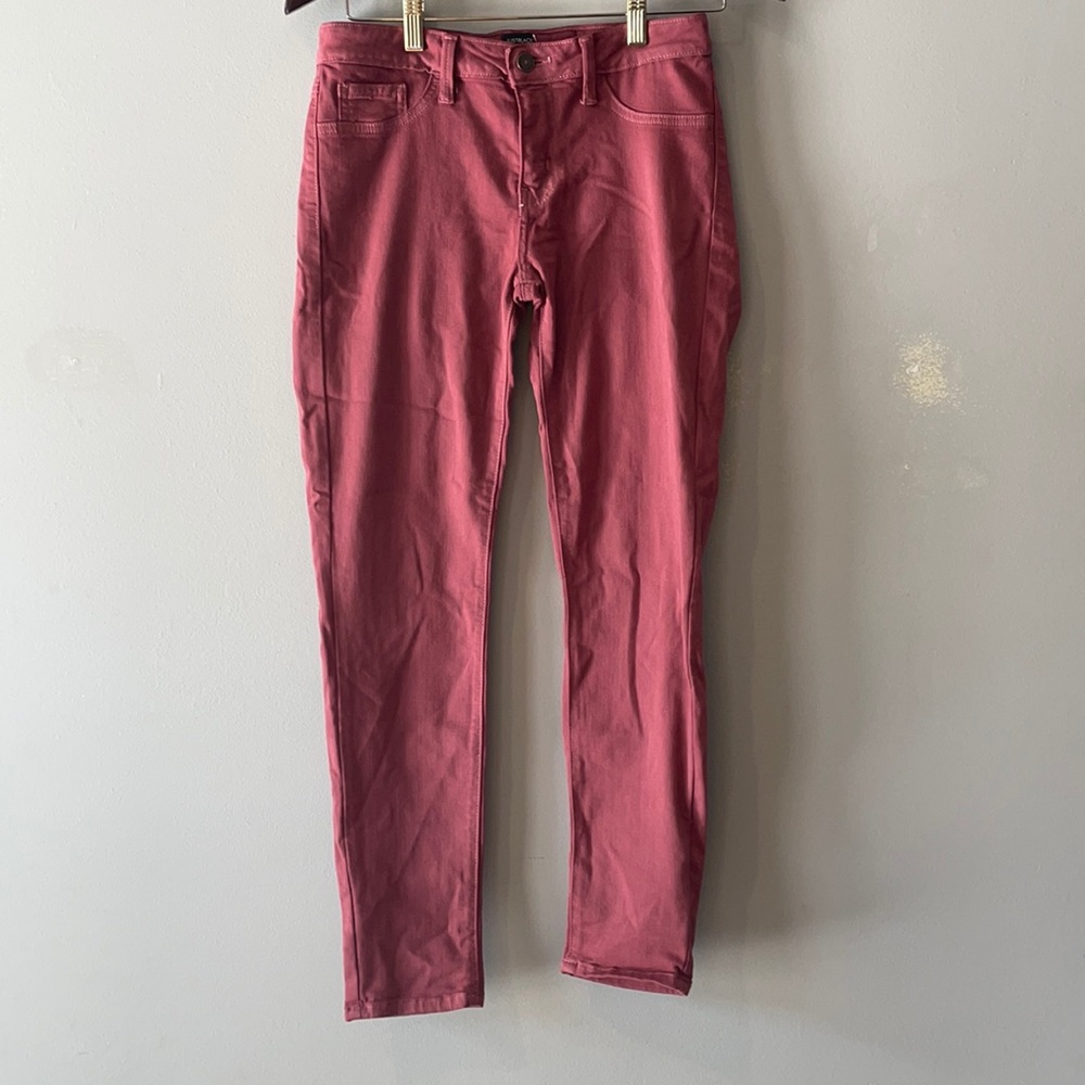 Women’s jeans maroon red size 28